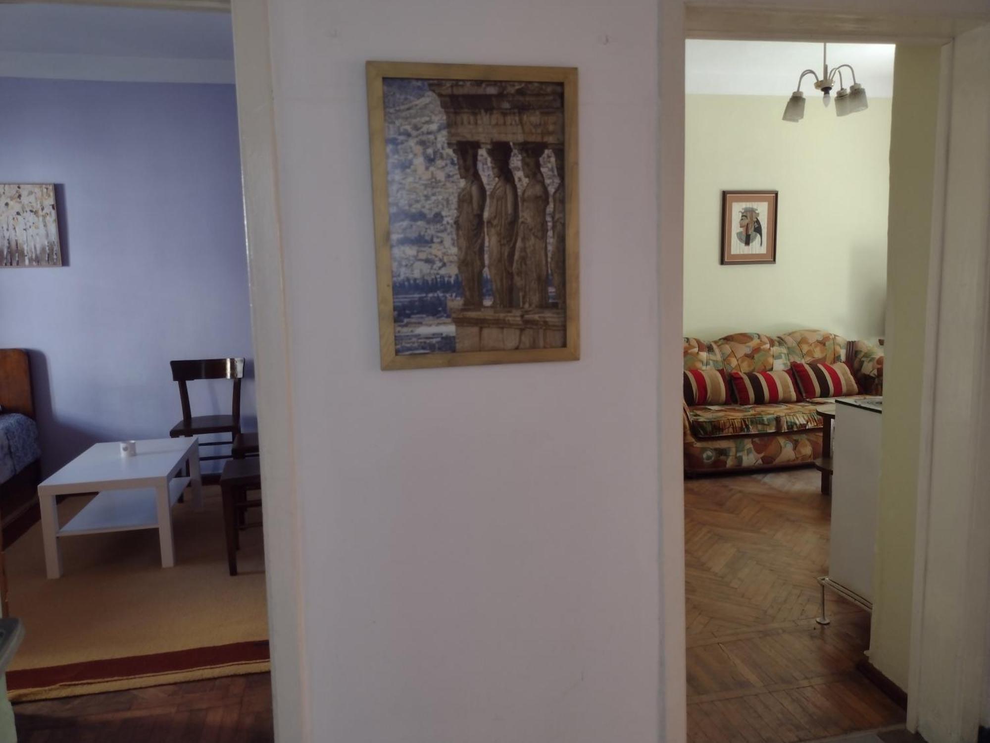Era Echoes - Preserved Historical Apartment Tirana Buitenkant foto